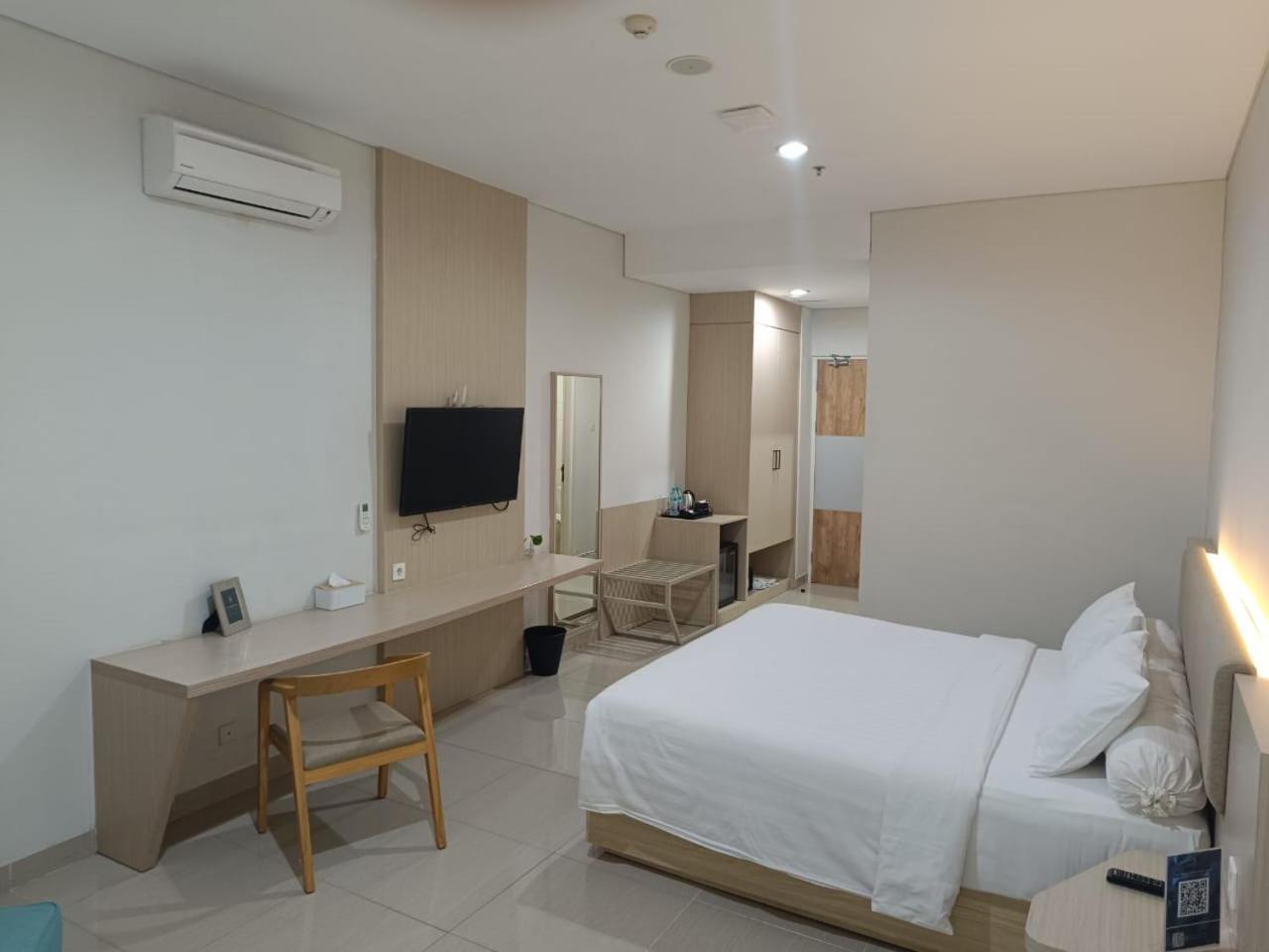 Skysuites Residence Surabaya Bagian luar foto